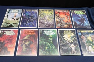 lot 16 image: COLLECTIBLE COMIC BOOKS