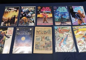 lot 33 image: COLLECTIBLE COMIC BOOKS