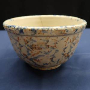lot 42 image: 7 REDWING TYPE BOWL