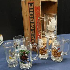 lot 56 image: DRAMBUIE CRATE WITH VINTAGE SCHMIDTS BEER MUGS