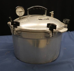 lot 98 image: ALL AMERICAN PRESSURE COOKER MODEL 915
