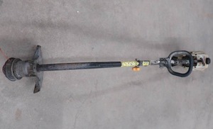 lot 110 image: RYOBI 31 CC 18 GAS WEED WACKER
