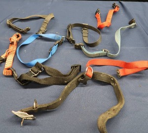 lot 122 image: MISC DOG COLLARS