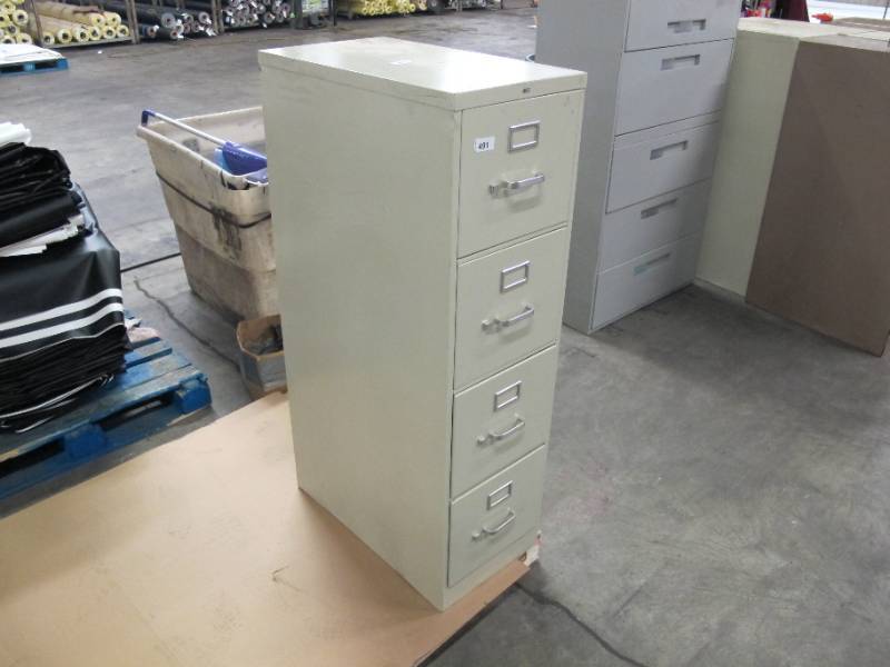 lot 268 image: 4 Drawer Storage Filing Cabinet - Light Beige USED