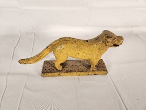 Vintage Cast Iron Old Dog Nutcracker