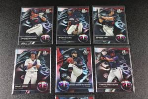 lot 25 image: 2023 Donruss Platinum Minnesota Twins Team Set  7 Cards