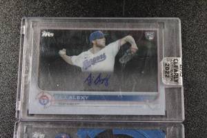 lot 36 image: 2022 Topps Clearly Authentic Alek Manoah & AJ Alexy Autograph Lot