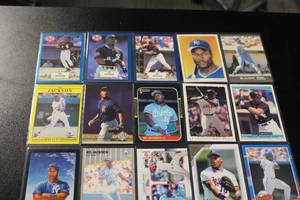 lot 126 image: Bo Jackson Baseball Card Lot  20 Different Cards w 1987 Donruss Rookie Card