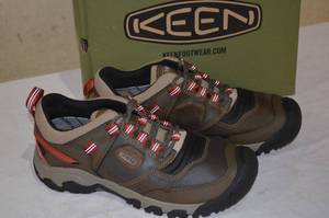 lot 33 image: Sportsman 318 Shoe and Boot