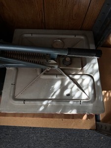 lot 13 image: Heat Press Machine