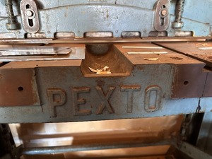 lot 20 image: Pexto No.137 Metal Shear on Rolling Cart