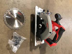Milwaukee M18 18V Lithium-Ion Cordless 6-12 in. Circular Saw (Tool-Only)  Customer Returns See Pictures