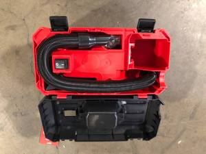 Milwaukee M18 18-Volt 2 Gal. Lithium-Ion Cordless WetDry Vacuum (Vacuum-Only)  Customer Returns See Pictures
