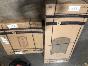 Lot of 2 Assorted Bathroom Shower Items Customer Returns See Pictures