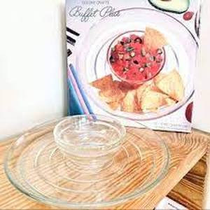 lot 104 image: Colony Crafts Buffet Plus 12 2 Piece Chip N Dip Set