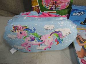 lot 135 image: Disney Princes 3-Ring Pool-Mickey Mouse Swim Vest-Hand Pump-Baby Seat-2 in 1 Swimming Trainer