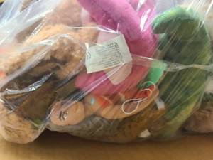 lot 53 image: Bag of Childrens toys and stuffed animals