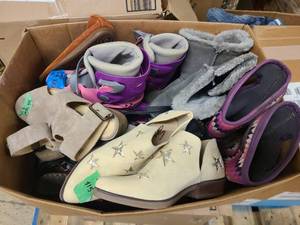 lot 151 image: Box of Lightly used shoes of various sizes and styles