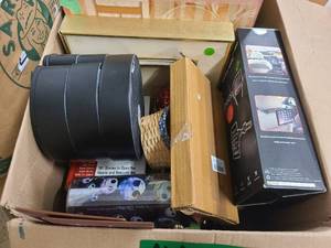 lot 152 image: Box of household good, decor items and books