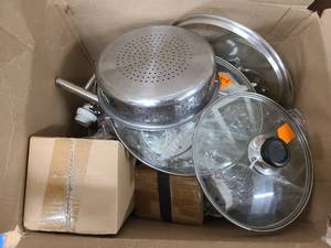 lot 156 image: Box of good condition kitchenware, pots and pans