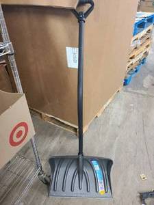 lot 121 image: Brand New Suncast 18 Combo Snow Shovel and Pusher