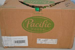 lot 85 image: Case of Pacific Foods Organic Low Sodium Vegetable Broth Best By OctDec 2023