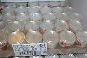 lot 338 image: 24ct Muir Glen Organic Tomato Sauce 8oz Cans Best By 01222024