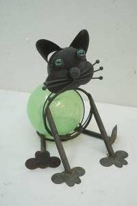 lot 49 image: Metal Art Cat with plastic ball