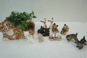 lot 97 image: vintage shaker set