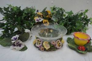 lot 147 image: floral greenery