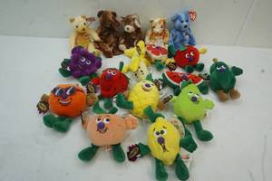 lot 159 image: Ty and Toy Box beanies