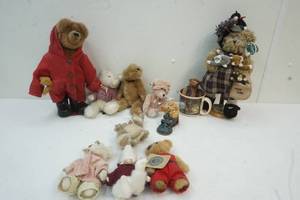 lot 172 image: Boyd and Bearington bears lot