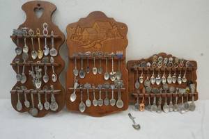 lot 201 image: Vintage spoon racks