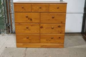 lot 236 image: Dresser
