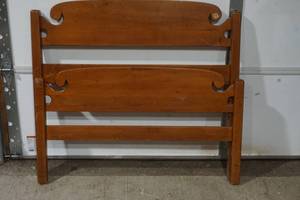 lot 241 image: bed frame