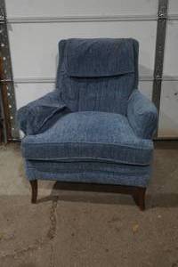 lot 247 image: chair