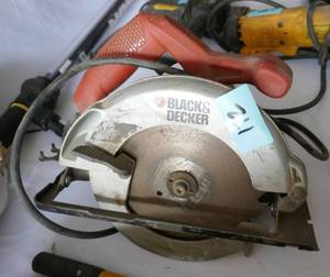 Black and Decker circular saw