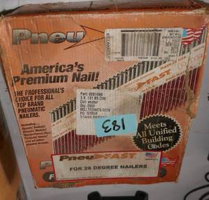 Box of nails for pneumatic nailers