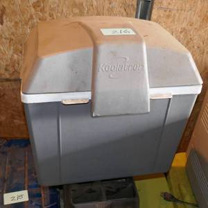 Koolatron electric heatcool box