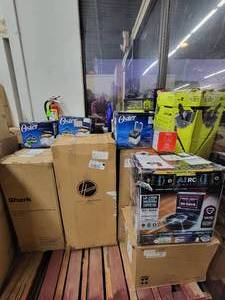 WholesaleSalvage Pallet Of Miscellaneous Vacuums, Small Appliances and Tools.