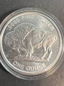 1 TROY OZ .9999 FINE SILVER INDIAN BUFFALO ROUND IN AIRTITE