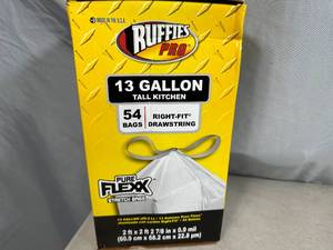 New Box of 54 Trash Bags