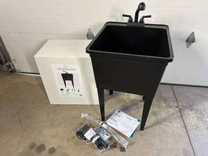 New 21 Gallon Utility Sink  Tub with Pull-Out Faucet and Drain