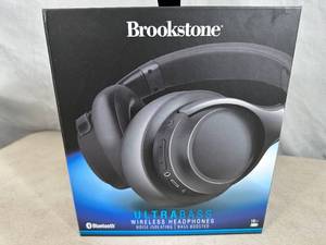New Brookstone Ultrabass Wireless Headphones