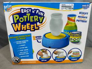New Pottery Wheel Toy Set with Clay