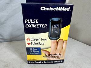 New Choice Med Digital Pulse Oximeter