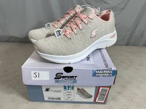 New Skechers Arch Comfort Shoes - Size 12