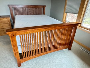 Mission Style Wooden Queen Size Bed Frame