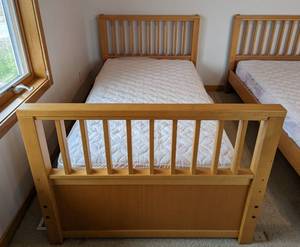 Stanley Reconfigurable Twin Bunk Beds