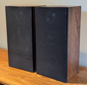 KLH Speakers and Analog Bass Computer